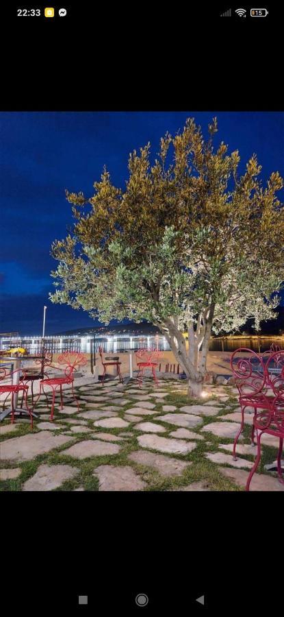Apartment Little Marijeta Trogir Bagian luar foto